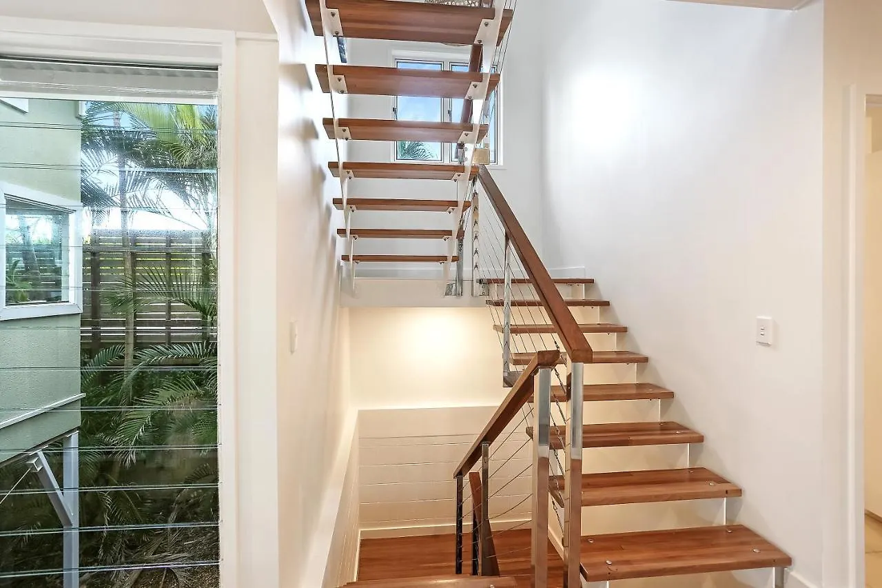 Summer Breeze Villa Sunshine Beach Holiday home